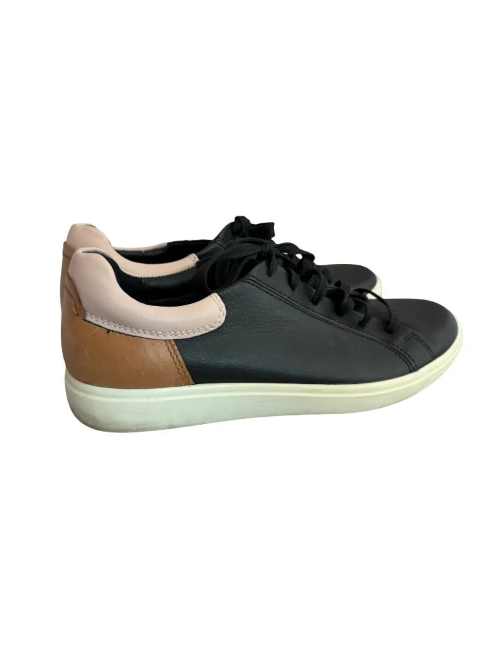 Ecco Soft 7 Street Sneakers Tennis Shoes Lace-Up Black Size 9 Extra Wide Women's